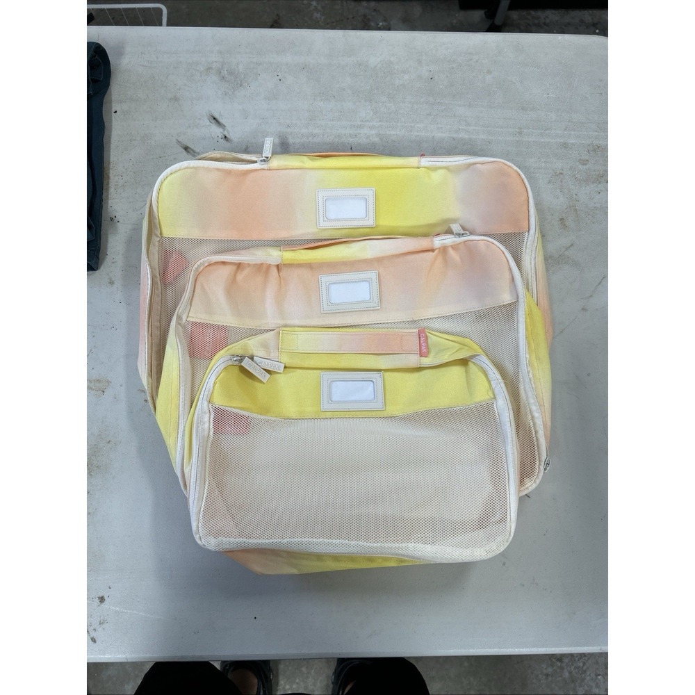 Cloak Set Of 3 Travel Bags